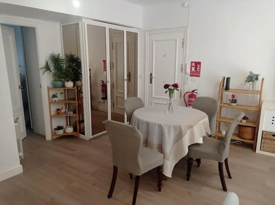 Appartement Piso Con Terraza Junto A La Playa à Saint-Sébastien